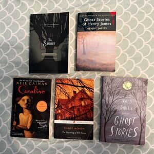 ❤️5 Book Horror Bundle includes Coraline, Haunting of Hill House